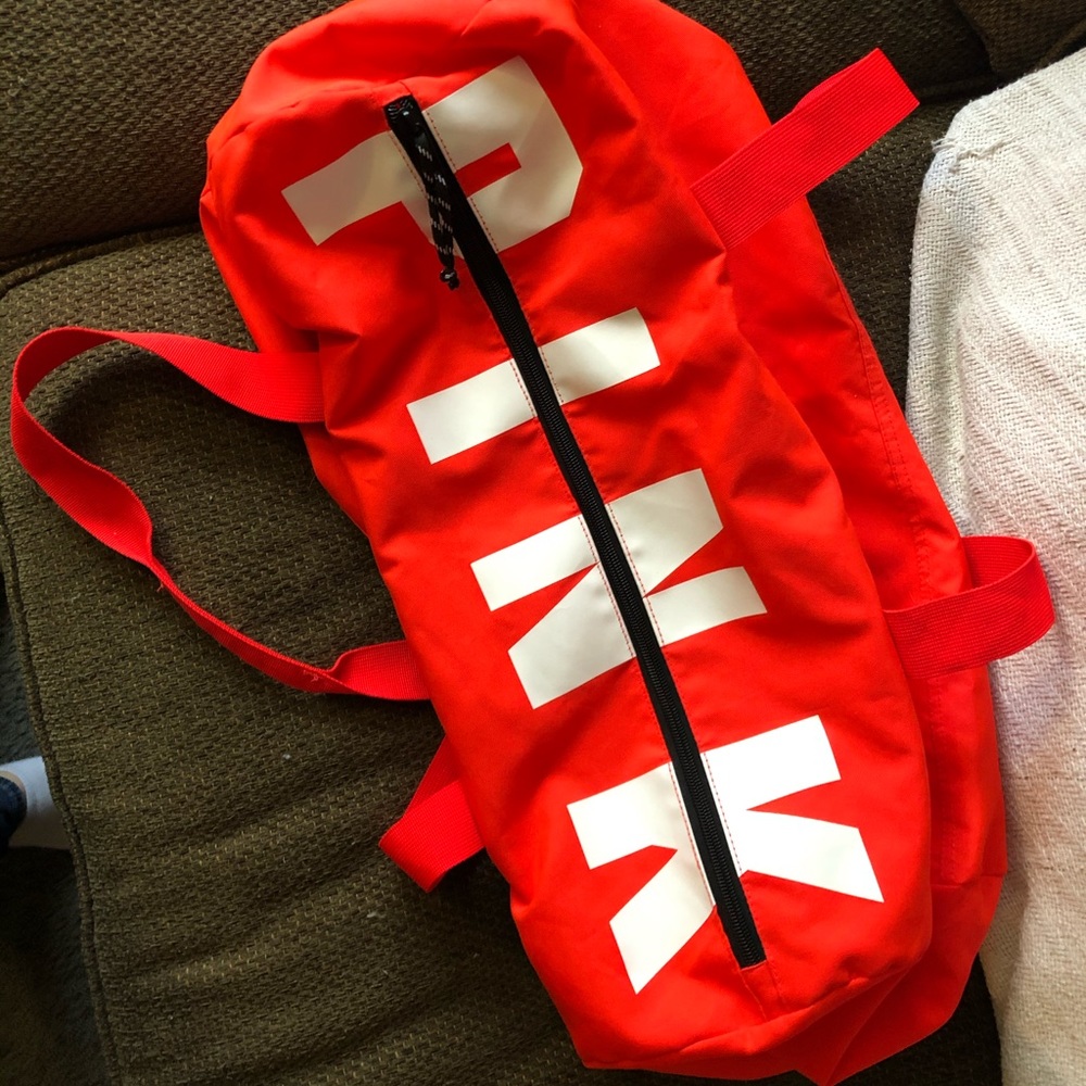 VS PINK DUFFLE BAG